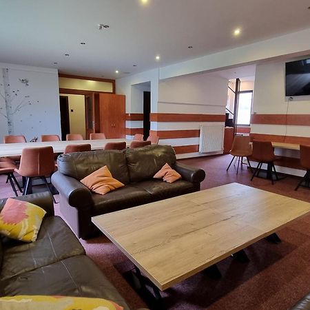 Apartmanovy Dom Slniecko Ziar Exterior photo
