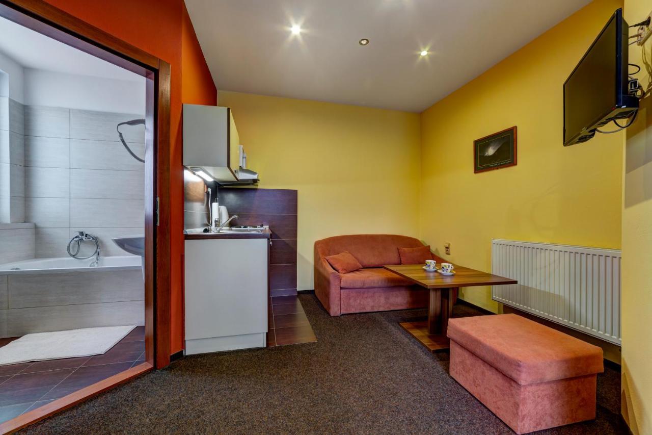 Apartmanovy Dom Slniecko Ziar Exterior photo
