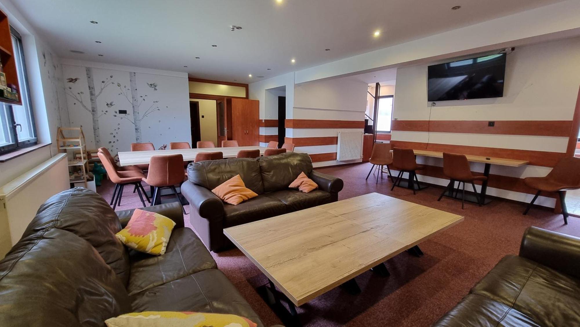 Apartmanovy Dom Slniecko Ziar Exterior photo